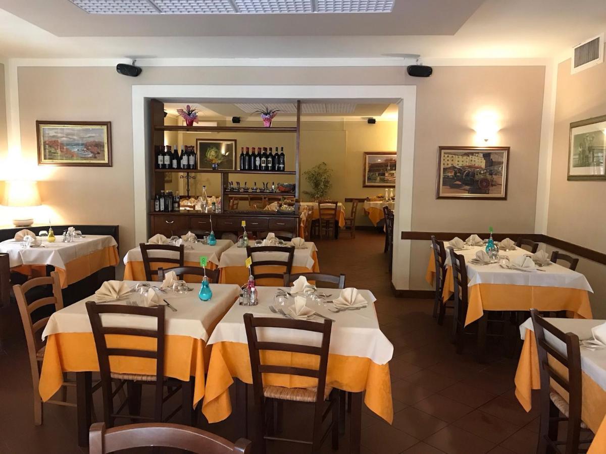 Hotel Tre Castelli Gallicano Dış mekan fotoğraf